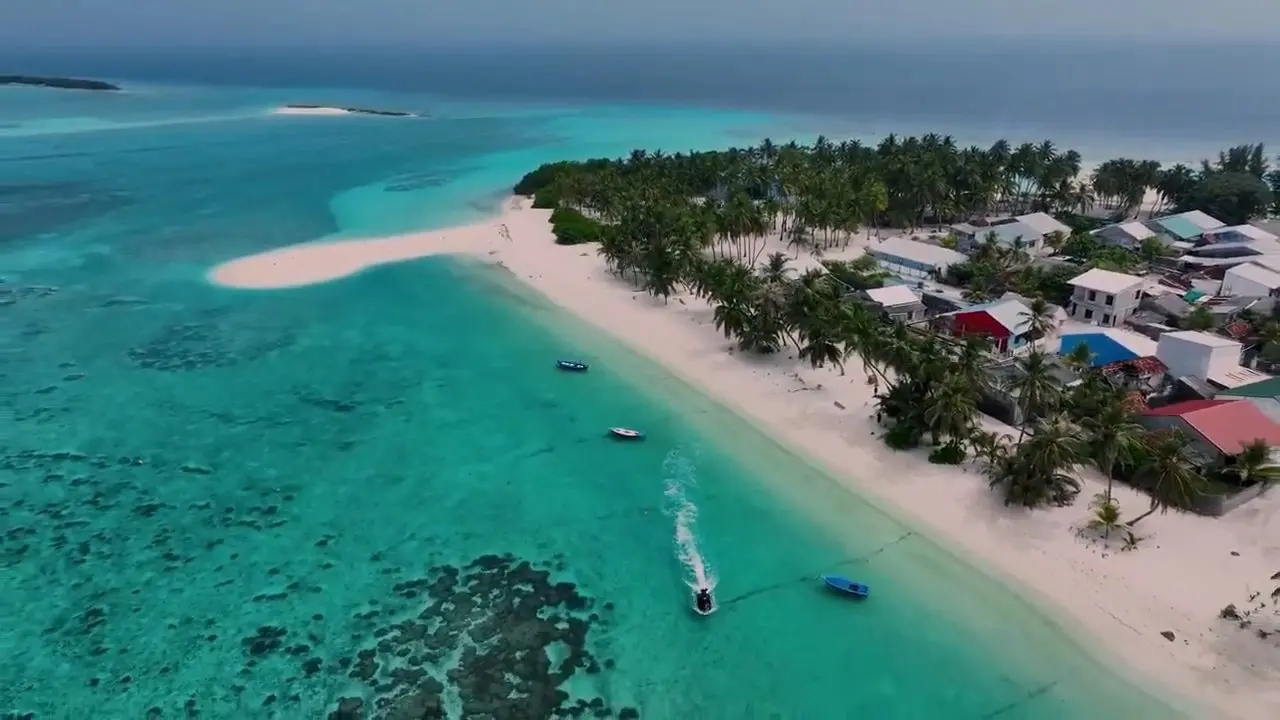 Maldives 4K Ultra HD HDR Dolby Vision 60FPS Tropical Paradise